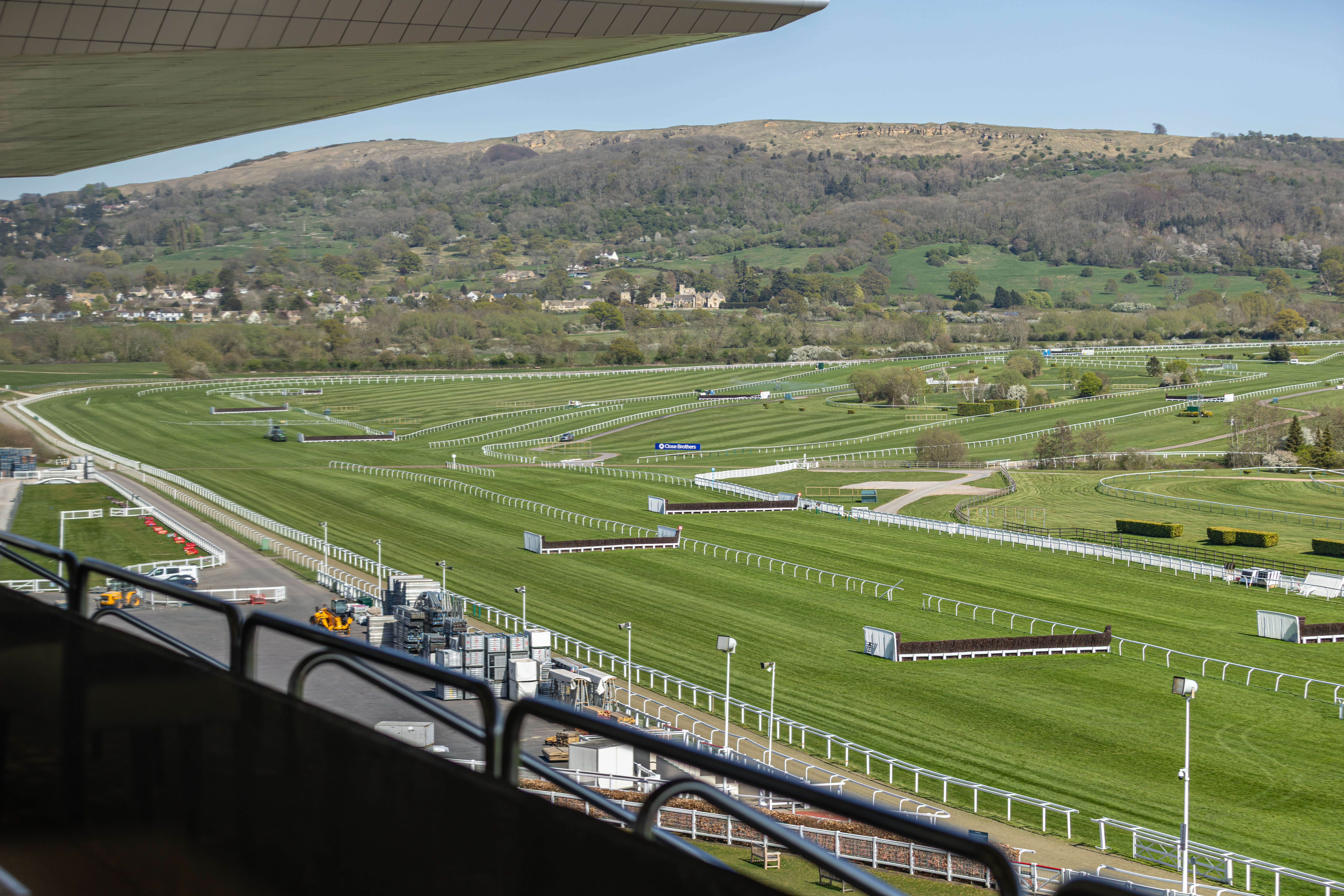 JockeyClub_HattonsGrace_18_5996.jpg