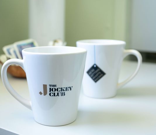 JockeyClub_HuntersLodge_07_5935.jpg